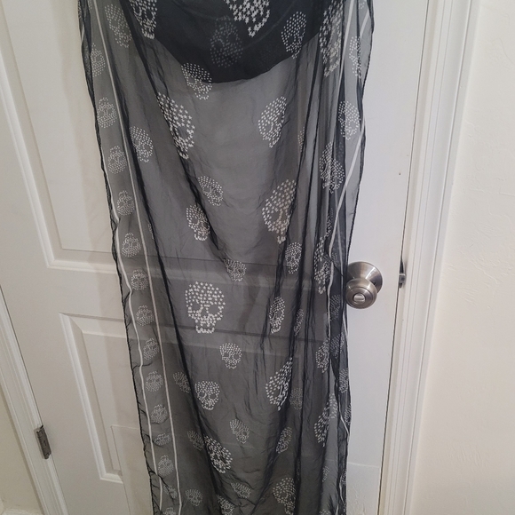 Alexander McQueen Scarf - Picture 2 of 2